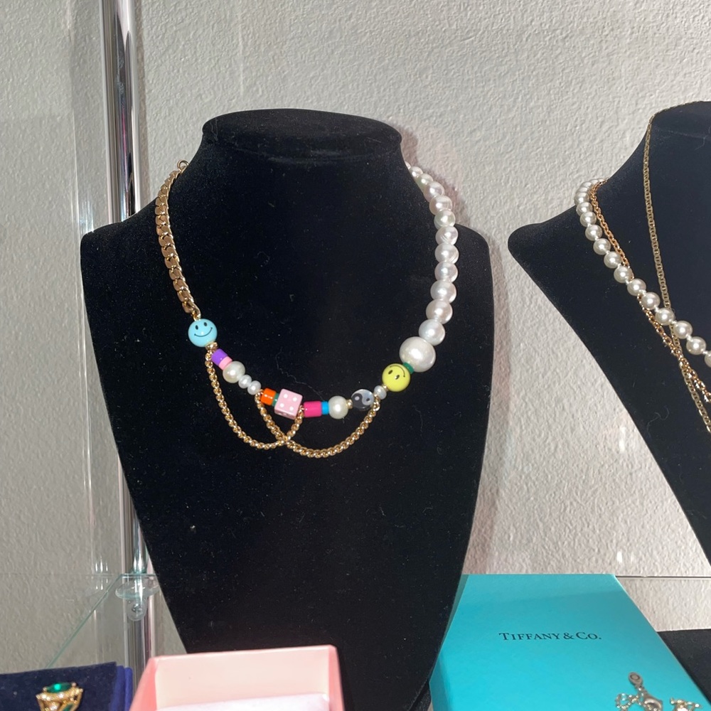 martha calvo pearl necklace